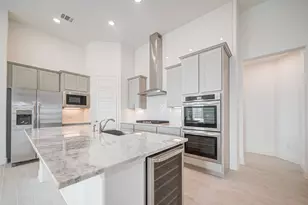 3007 Golden Isle Dr, Texas City, TX 77568 - Photo 10