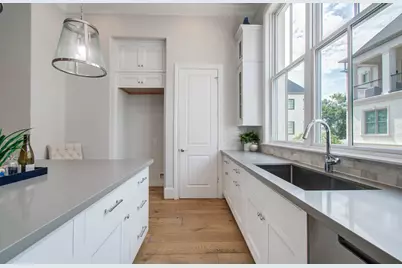 6113 Nicholas Grove Place, Houston, TX 77055 - Photo 16