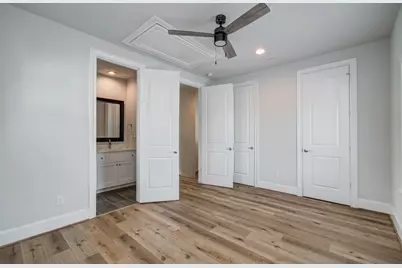 6113 Nicholas Grove Place, Houston, TX 77055 - Photo 38