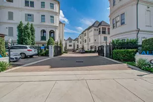 6113 Nicholas Grv Pl, Houston, TX 77055 - Photo 2