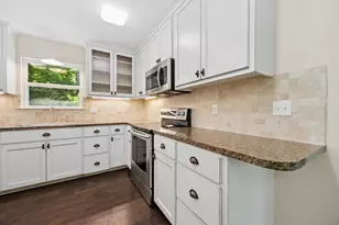 105 Parklane Dr, Livingston, TX 77351 - Photo 12