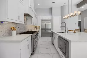 1959 Portsmouth St, Houston, TX 77098 - Photo 6