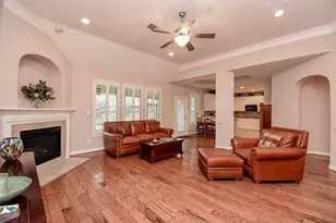 4427 Warington St, Fulshear, TX 77441 - Photo 16