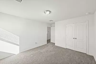 10126 Churchill Oaks Lane, Houston, TX 77044 - Photo 22