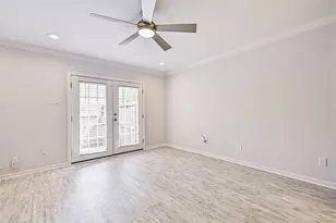 424 15th St, Galveston, TX 77550 - Photo 16