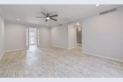 424 15th Street #113, Galveston, TX 77550 - Photo 8
