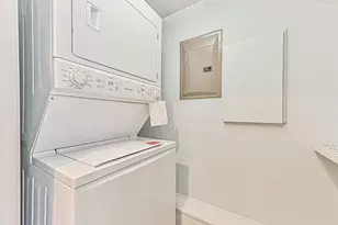 424 15th St, Galveston, TX 77550 - Photo 30