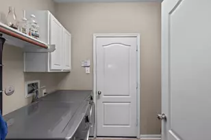 4506 Waverly Canyon Ln, League City, TX 77573 - Photo 16