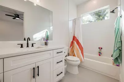 907 W 43rd Street, Houston, TX 77018 - Photo 28