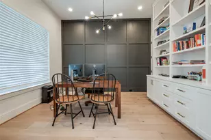907 W 43rd St, Houston, TX 77018 - Photo 32