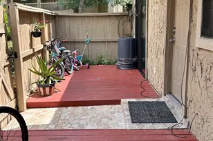 3578 Ocee St, Houston, TX 77063 - Photo 8