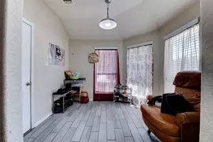 11027 E Fall Fern Cir, Houston, TX 77044 - Photo 10