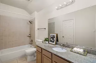 9036 Lakes at 610 Dr, Houston, TX 77054 - Photo 20