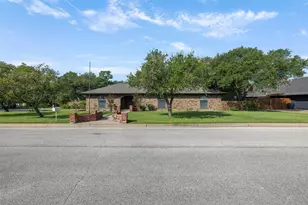 1602 Brook Hollow Dr, Bryan, TX 77802 - Photo 50