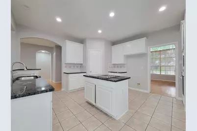 9410 Barretts Glen Court, Houston, TX 77065 - Photo 10