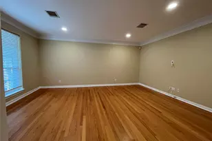 1834 Locksford St, Houston, TX 77008 - Photo 2