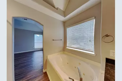 18007 Oakloch Court, Richmond, TX 77407 - Photo 14