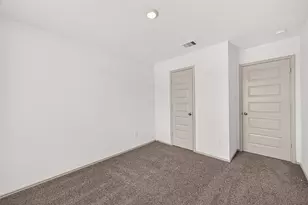 1143 Buffalograss Trl, Sealy, TX 77474 - Photo 28