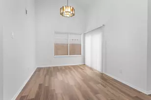 10610 Chapel Hill Dr, Houston, TX 77099 - Photo 10