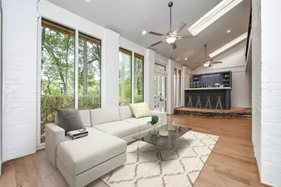 10 Woodstone Street, Houston, TX 77024 - Photo 24