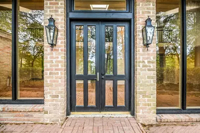 10 Woodstone Street, Houston, TX 77024 - Photo 46