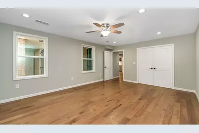 10 Woodstone Street, Houston, TX 77024 - Photo 30