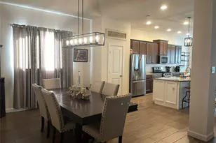 427 Stonebrook Ln, Conroe, TX 77304 - Photo 2