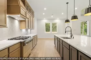 352 Louvenia Ct, Pinehurst, TX 77362 - Photo 2