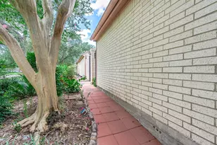 12302 Piping Rock Dr, Houston, TX 77077 - Photo 4