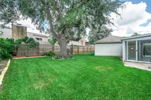 12302 Piping Rock Dr, Houston, TX 77077 - Photo 36