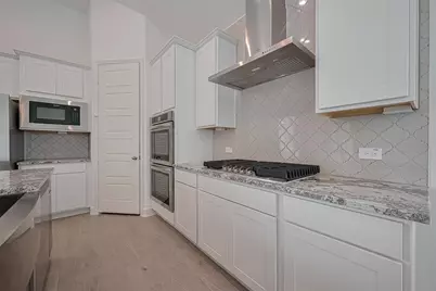 2907 Golden Isle Drive, Texas City, TX 77568 - Photo 12