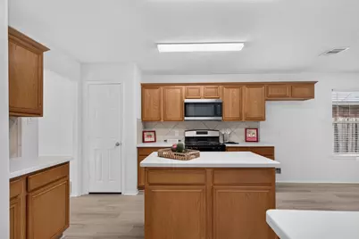 7235 Glacier Creek Drive, Houston, TX 77083 - Photo 2