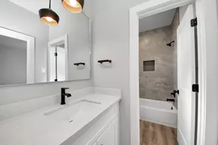 5811 Francis Oak Pl, Houston, TX 77091 - Photo 20