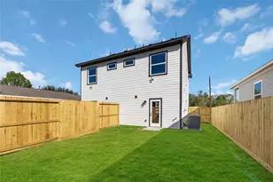 7215 Sandra St, Houston, TX 77028 - Photo 30