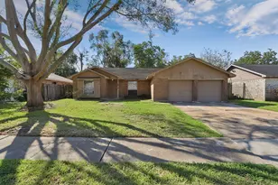 6719 Indian Falls Dr, Missouri City, TX 77489 - Photo 1