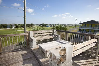4016 Las Palmas Street, Galveston, TX 77554 - Photo 20
