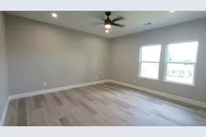 765 Enterprise E Street, Houston, TX 77088 - Photo 12