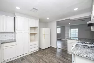 5522 Bunte St, Houston, TX 77026 - Photo 10