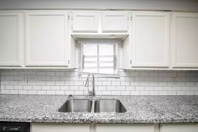 5522 Bunte Street, Houston, TX 77026 - Photo 8