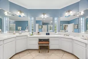 5819 Inwood Park Ct Ct N, Houston, TX 77057 - Photo 18