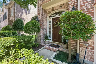 5819 Inwood Park Ct Court N, Houston, TX 77057 - Photo 2