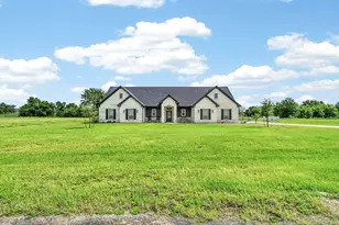 10104 Crown Pt, Iola, TX 77861 - Photo 2
