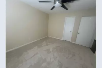 418 Fox Briar Lane, Sugar Land, TX 77478 - Photo 12