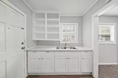 1721 W 5th Street, Freeport, TX 77541 - Photo 10