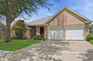 4634 Brazos Bend Dr, Missouri City, TX 77459 - Photo 6