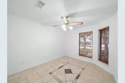 2711 N Peach Hollow Circle, Pearland, TX 77584 - Photo 20