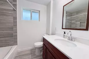 5503 Bertellis Ln, Houston, TX 77091 - Photo 10