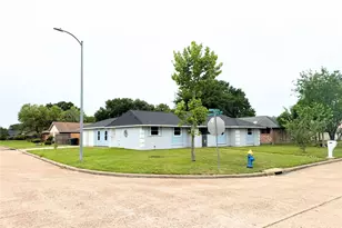 5503 Bertellis Ln, Houston, TX 77091 - Photo 2