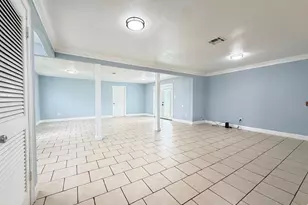 5503 Bertellis Ln, Houston, TX 77091 - Photo 16