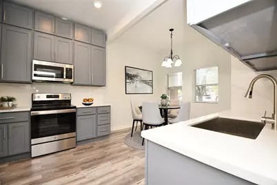 606 N Eldridge Parkway #3, Houston, TX 77079 - Photo 2